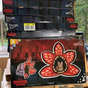 Stranger Things Kitty City